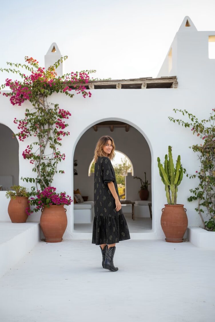Vestido Carla Oversize con Maxi Volante – Image 3